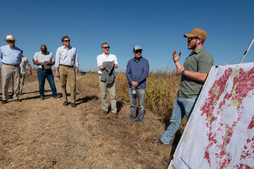 Luke Matthews giving a presentation during the field tour